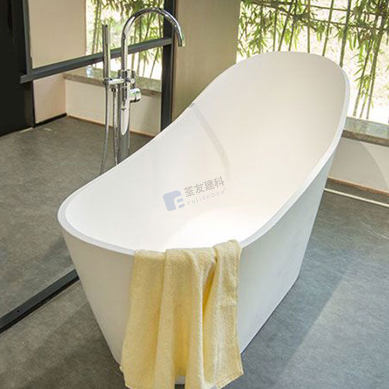 Remojo duradero con bañera de baño de villa de hotel con escurridor